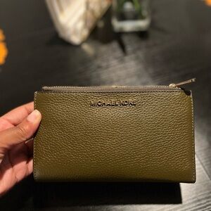 Michael Kors Adele Leather Smartphone Wallet